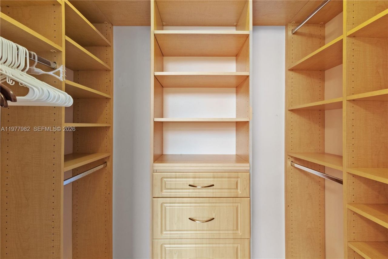 10091 NW 7th St, Plantation, FL 33324 Photo