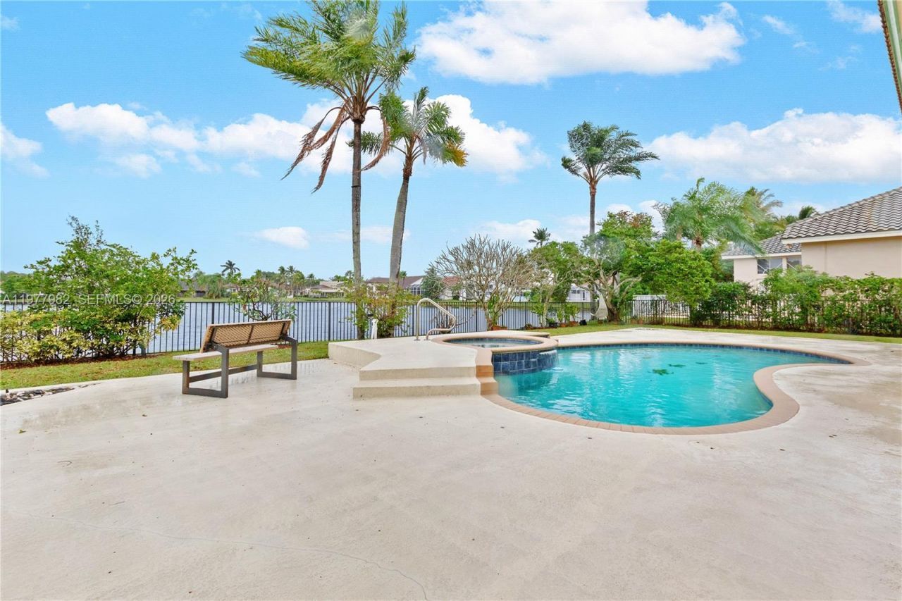 10091 NW 7th St, Plantation, FL 33324 Photo