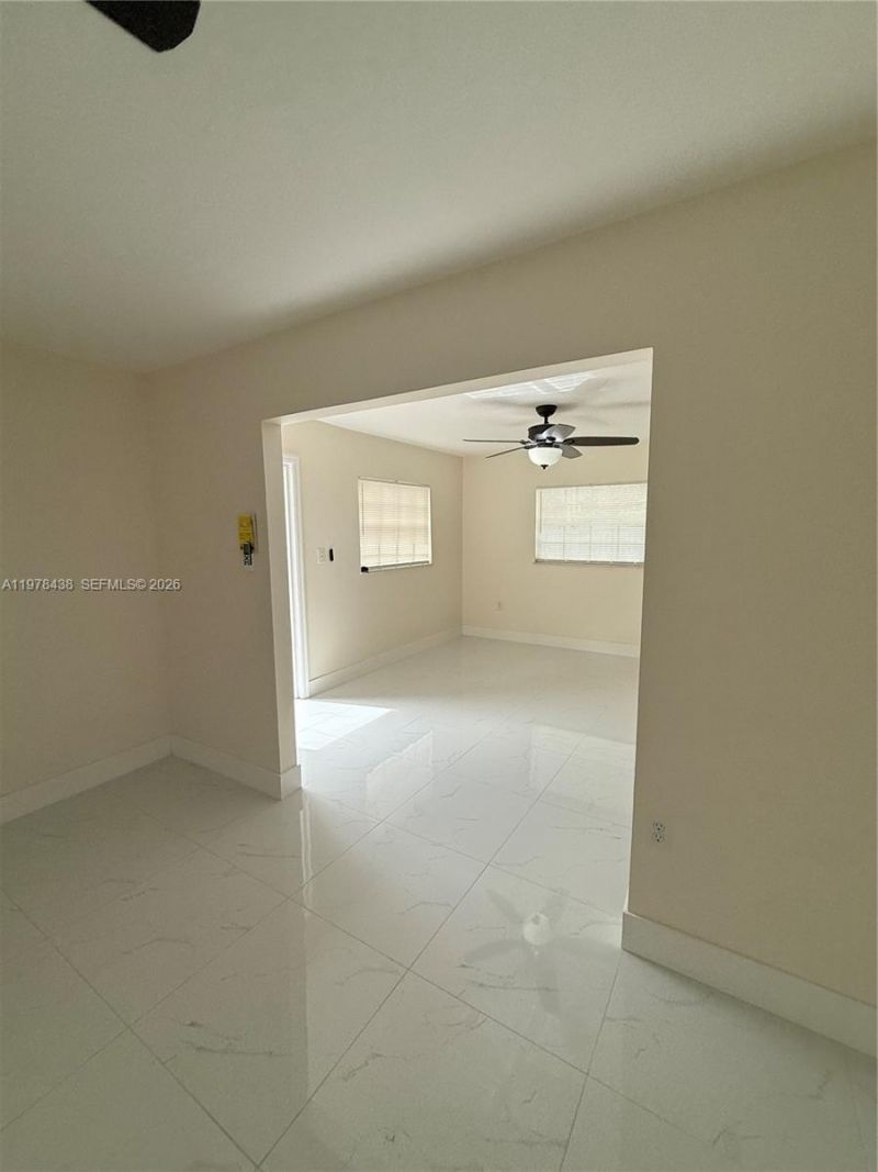 11690 SW 185th St, Unit 1, Miami, FL 33157 Photo