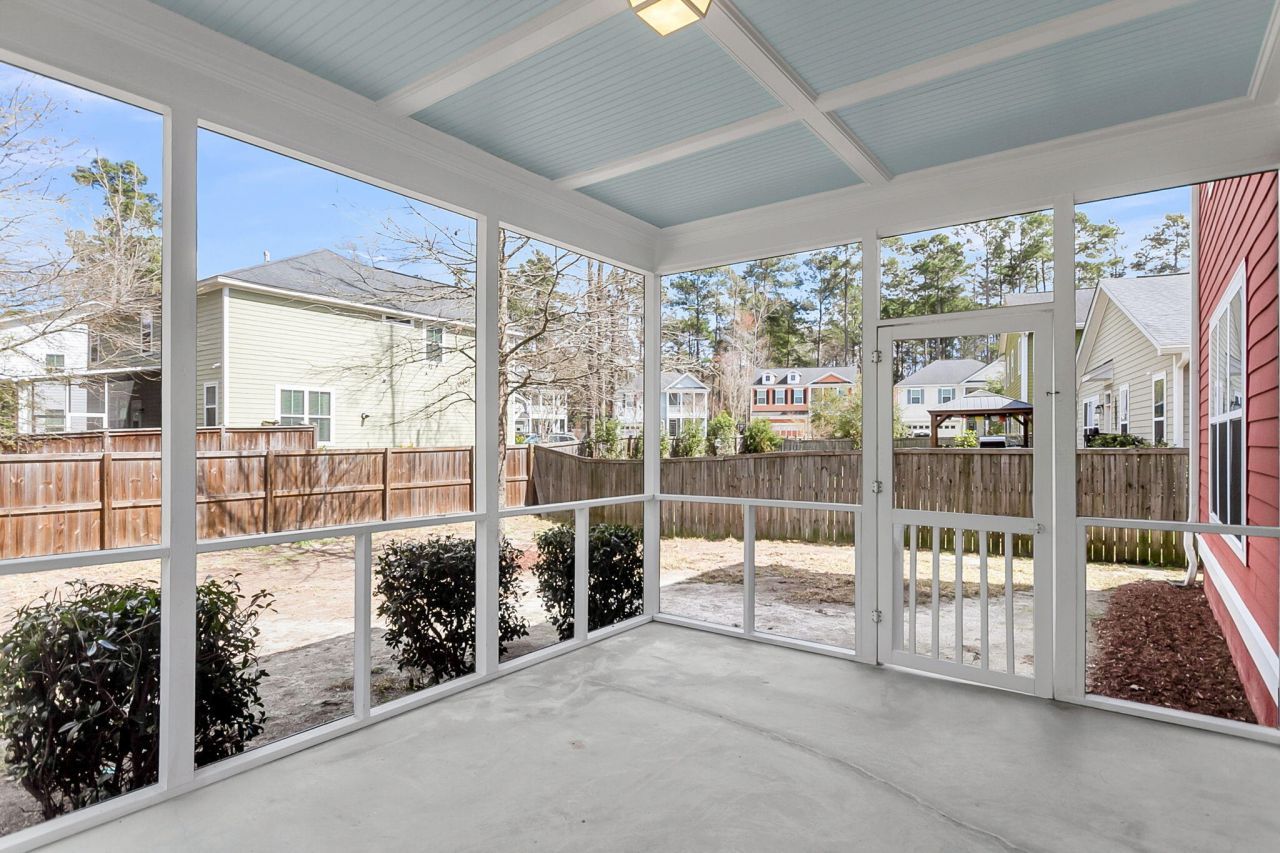 109 Evelyn Joy Drive Photo 19