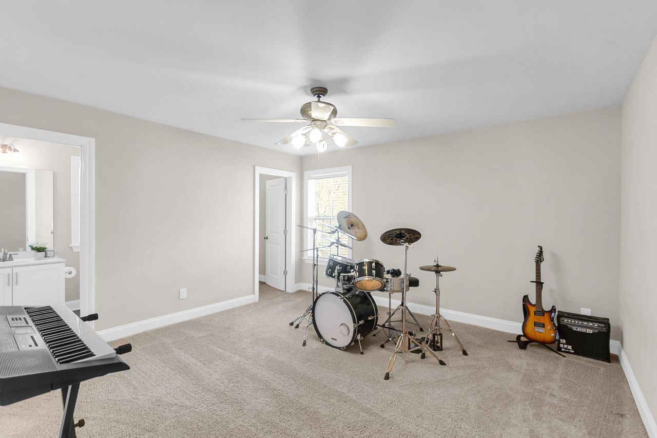 109 Evelyn Joy Drive Photo 37