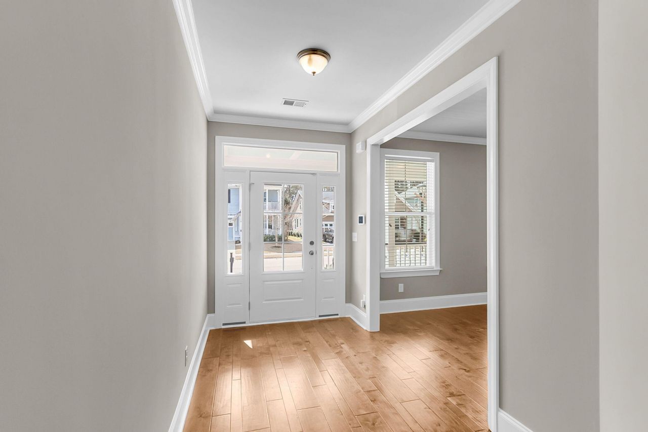 109 Evelyn Joy Drive Photo 5