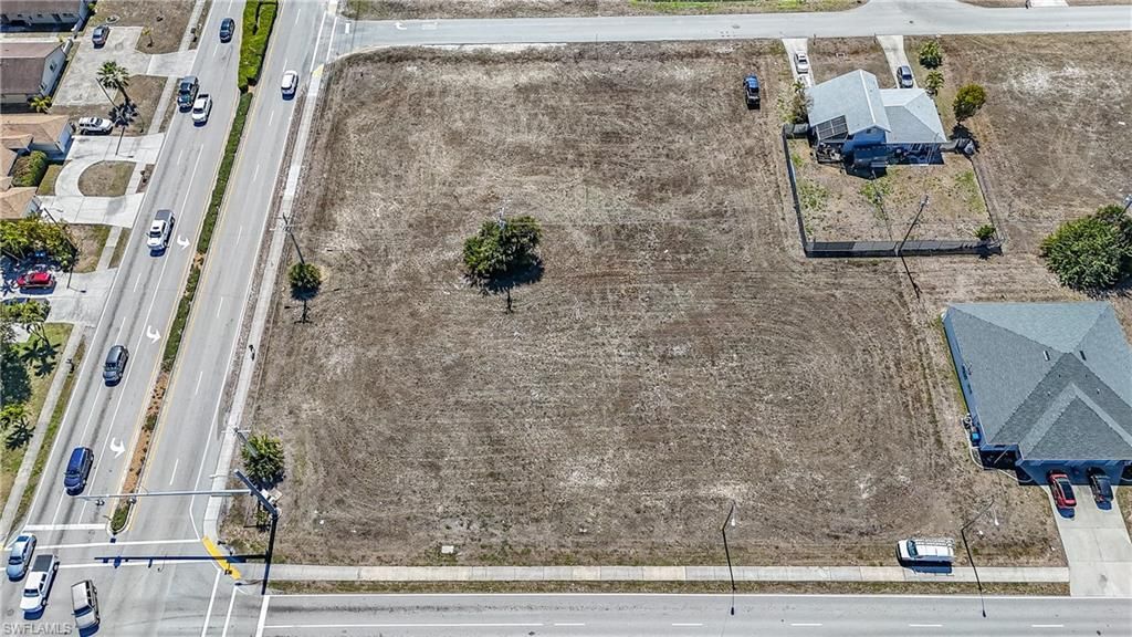 804 Gleason Pkwy , Cape Coral, FL 33914 Photo