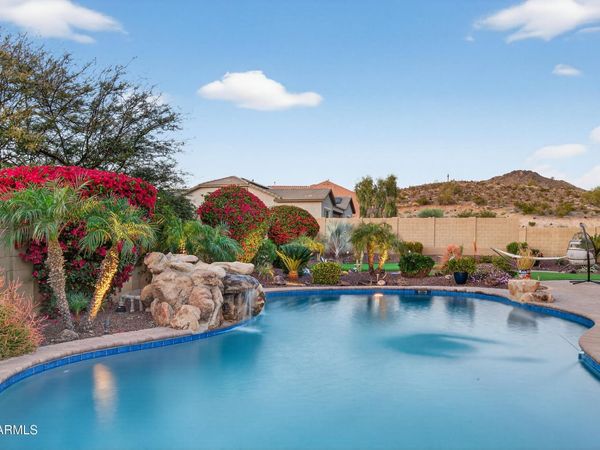 26716 N 10th Lane, Phoenix, AZ 85085