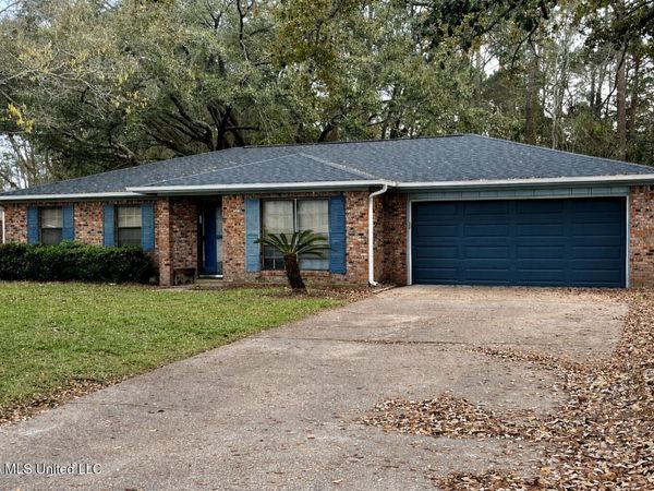 2713 Northridge Drive, Gautier, MS 39553