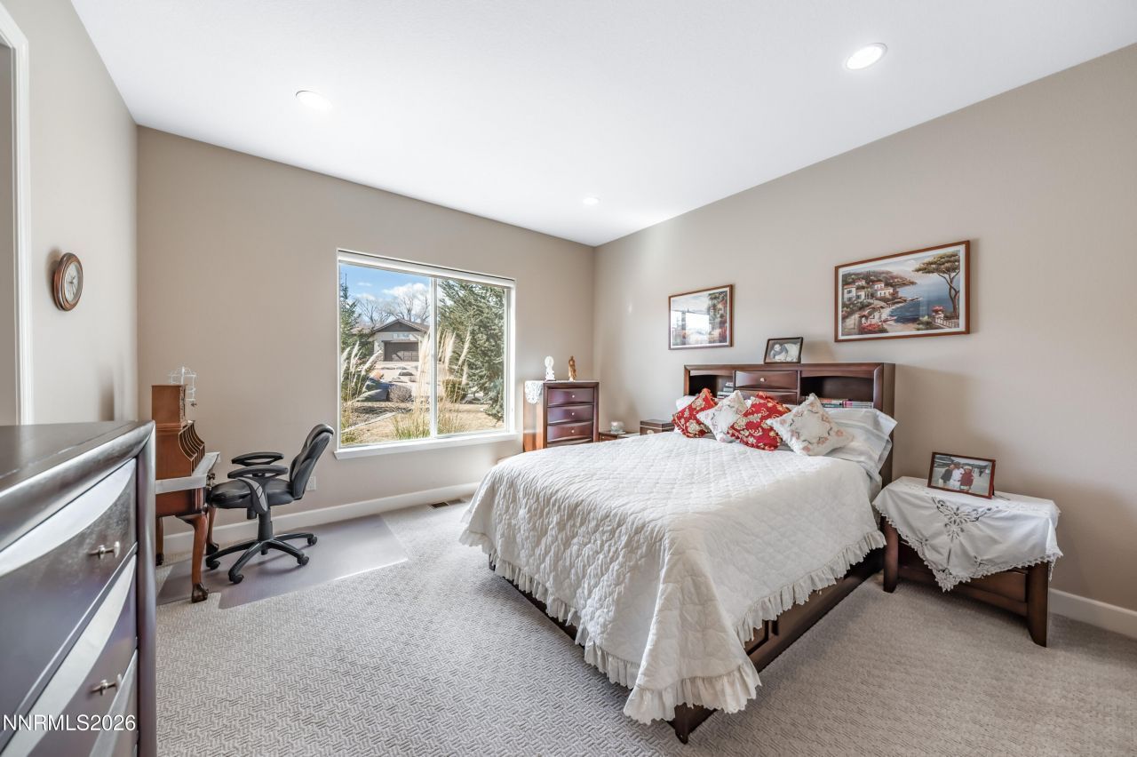 16070 River Oaks Court, Reno, NV 89511 Photo