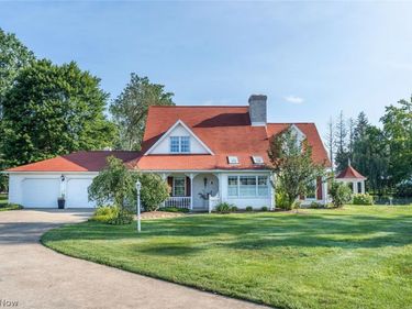10736 Lautenschlager Road, Apple Creek, OH 44606
