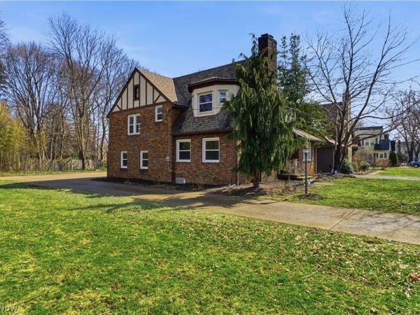 45 Chatfield Drive , Painesville, OH 44077