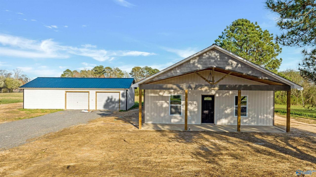 8358 County Road 19, Section, AL 35771 Main Photo