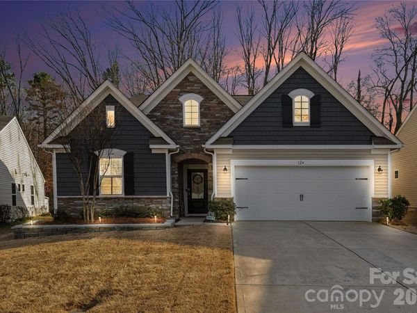 124 Goodleigh Lane , Mooresville, NC 28115