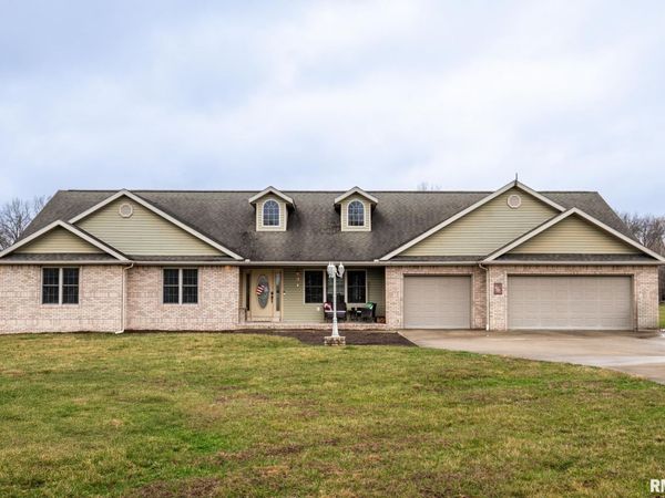 15503 Karigan Lane, Johnston City, IL 62951