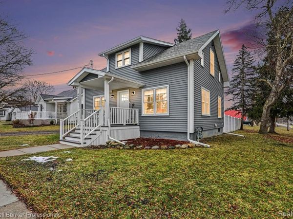 4006 Pleasant Street, North Branch Vlg, MI 48461