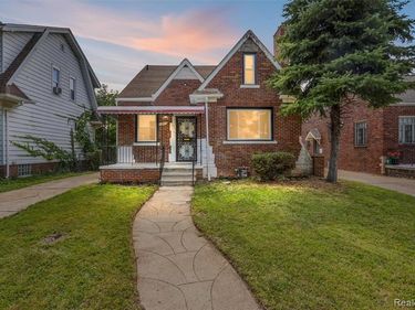 5743 Buckingham Avenue, Detroit, MI 48224