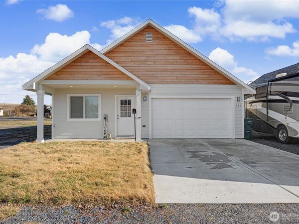516 E Alder Avenue E, Ritzville, WA 99169