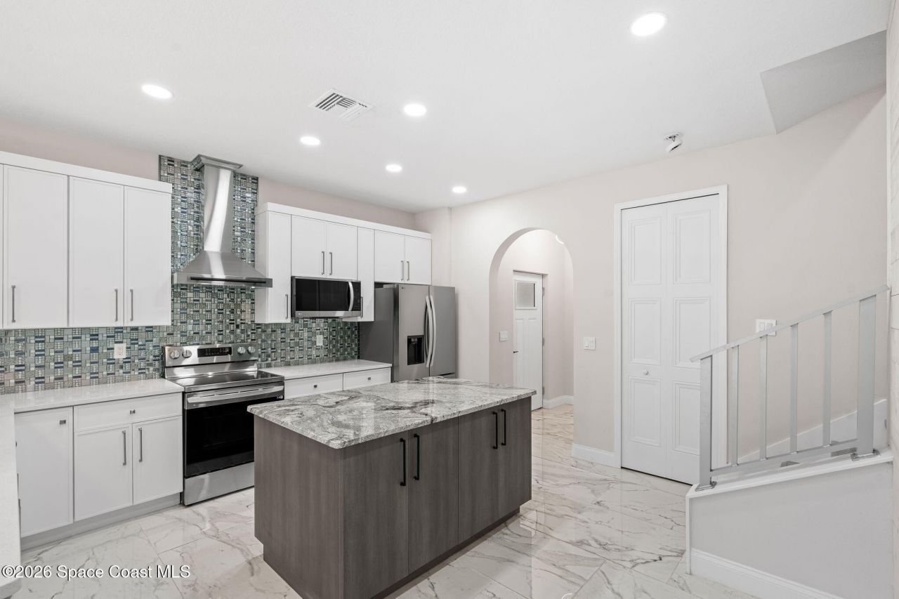 119 Jefferson Avenue, Cape Canaveral, FL 32920 Photo