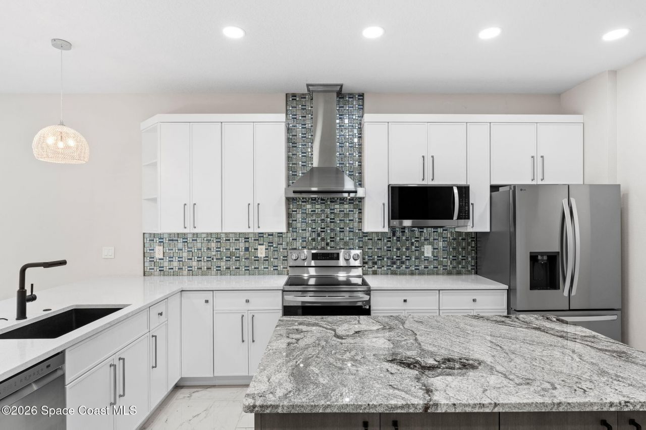 119 Jefferson Avenue, Cape Canaveral, FL 32920 Photo