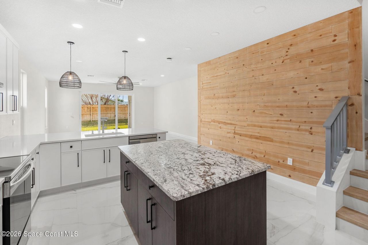 115 Jefferson Avenue , Cape Canaveral, FL 32920 Photo