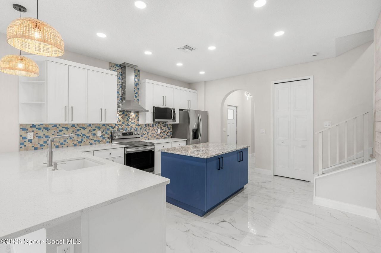 115 Jefferson Avenue, Cape Canaveral, FL 32920 Photo