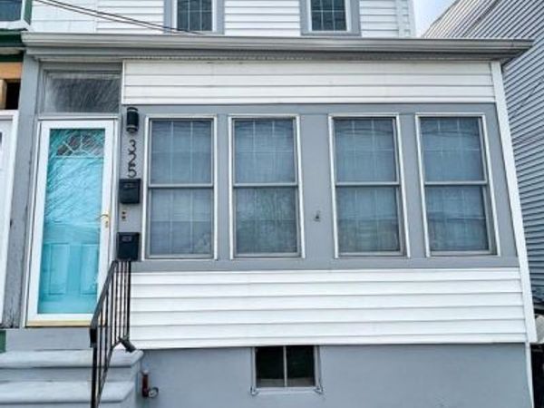 325 N BURLINGTON STREET, Unit 2, GLOUCESTER CITY, NJ 08030