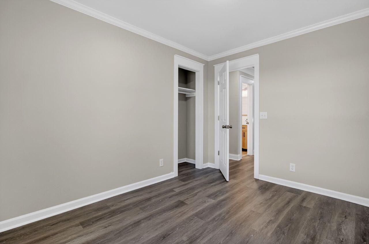 20 Newark Avenue Photo 27