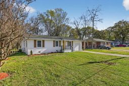 20 Newark Avenue photo 4