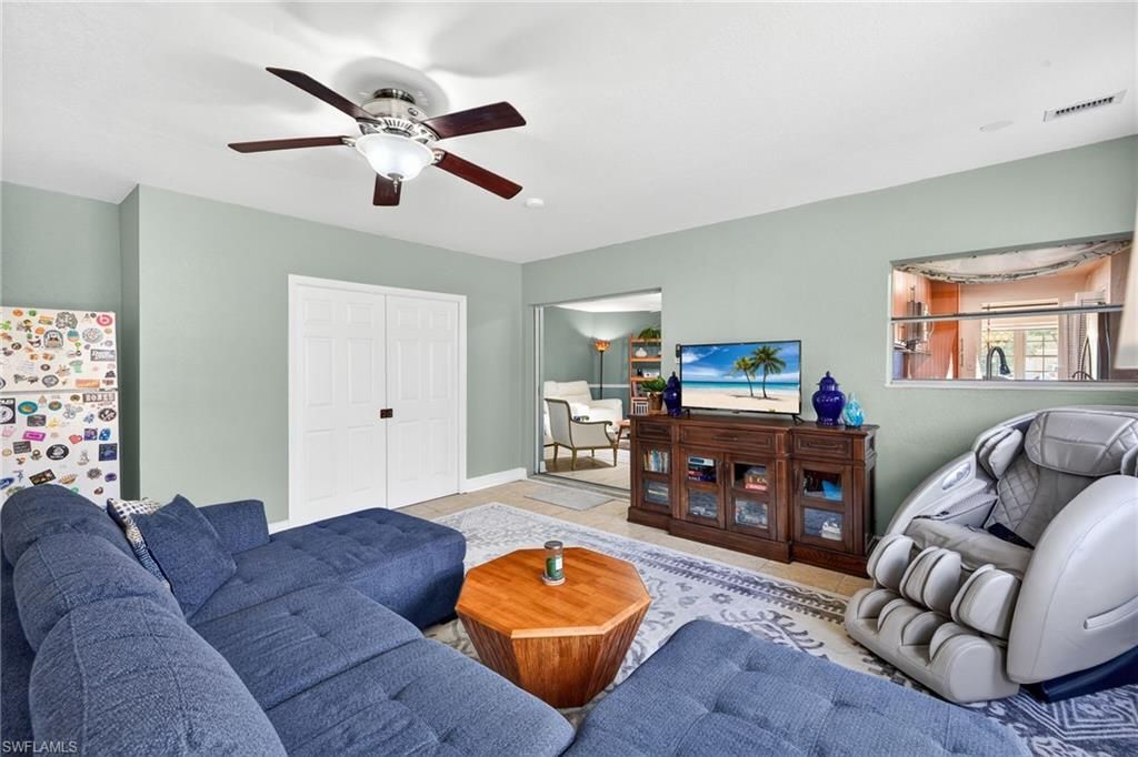 4633 Siesta Cir, Fort Myers, FL 33901 Photo