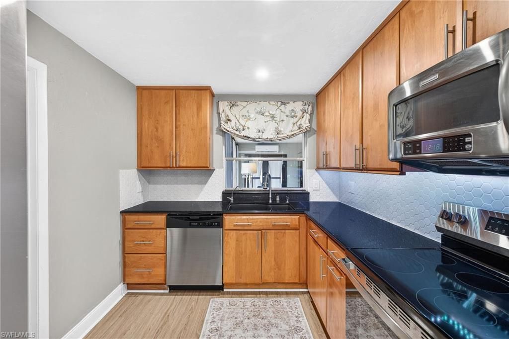 4633 Siesta Cir, Fort Myers, FL 33901 Photo