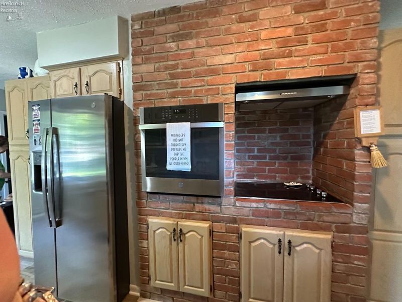 5784 E Carl Street, Marblehead, OH 43440 Photo 13