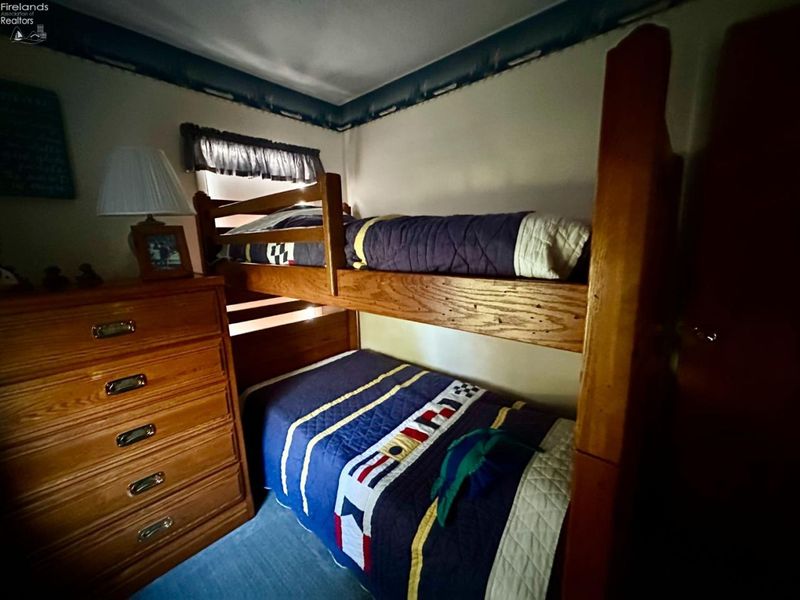 5784 E Carl Street, Marblehead, OH 43440 Photo 20