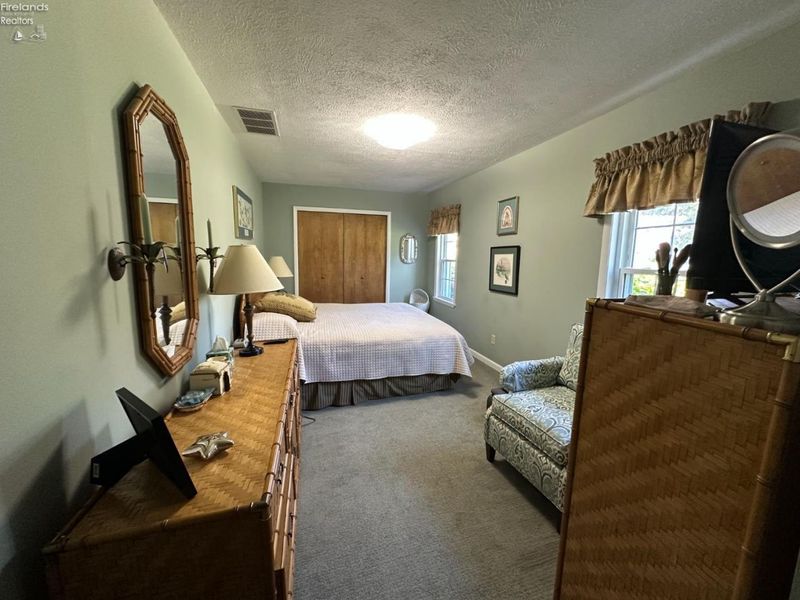 5784 E Carl Street, Marblehead, OH 43440 Photo 23