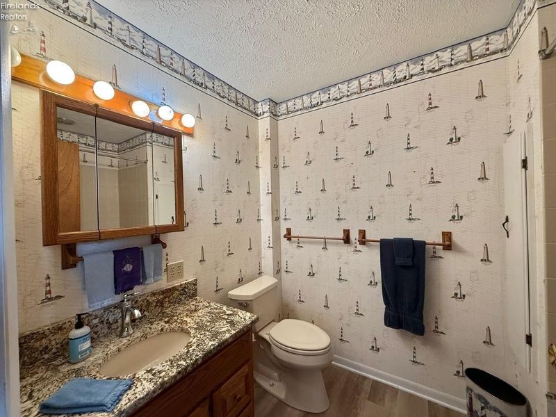 5784 E Carl Street, Marblehead, OH 43440 Photo 24