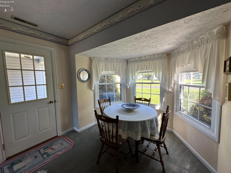 5784 E Carl Street, Marblehead, OH 43440 Photo 7