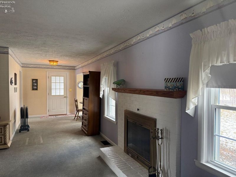 5784 E Carl Street, Marblehead, OH 43440 Photo 9