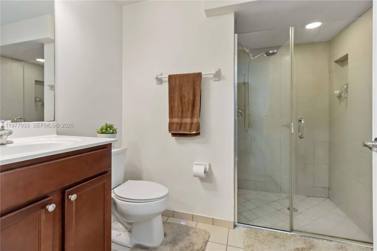 10268 NW 88th Ter, Doral, FL 33178 Photo