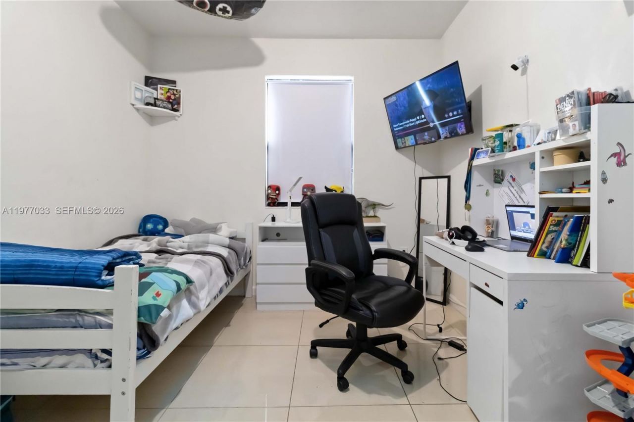 10268 NW 88th Ter , Doral, FL 33178 Photo