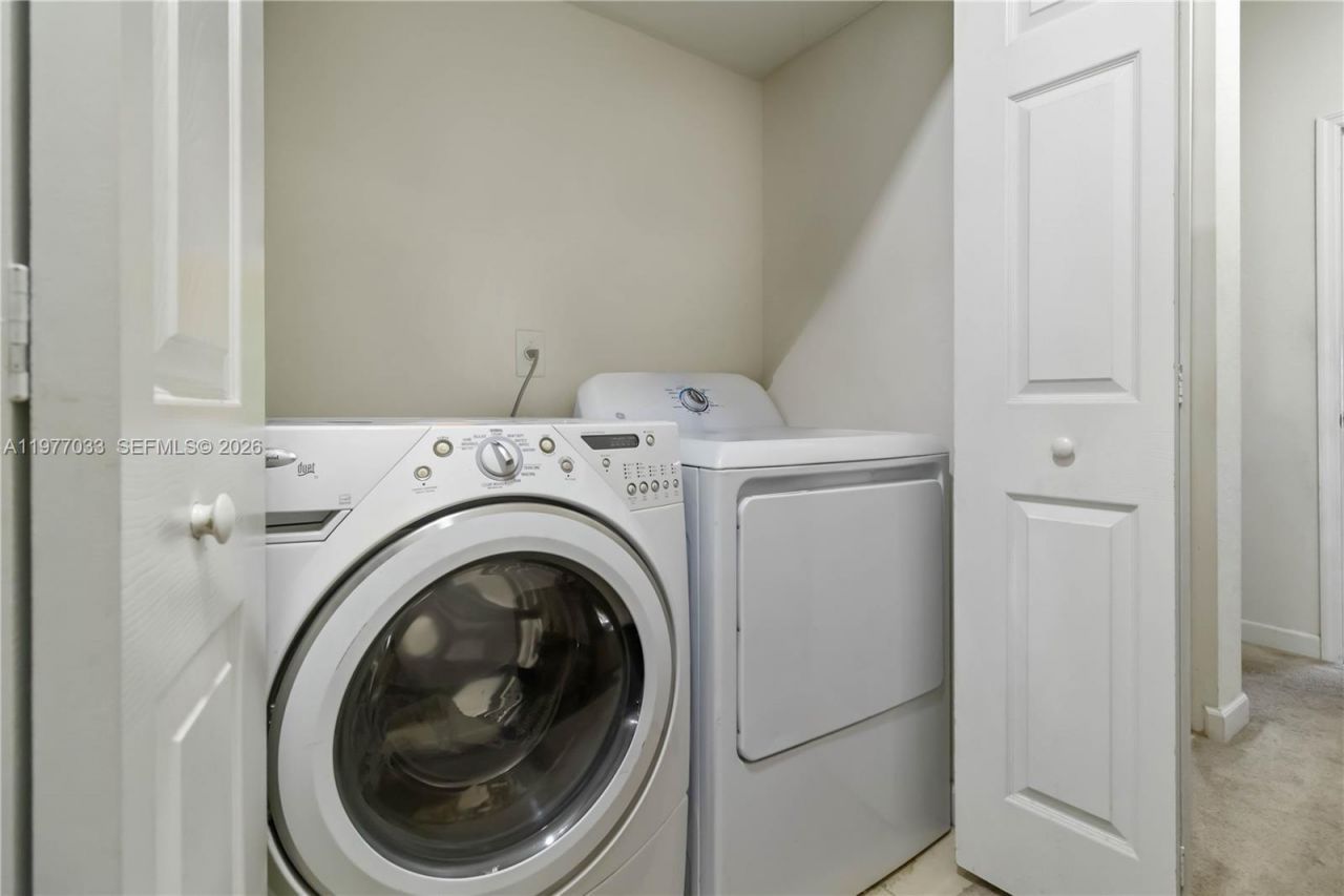 10268 NW 88th Ter , Doral, FL 33178 Photo