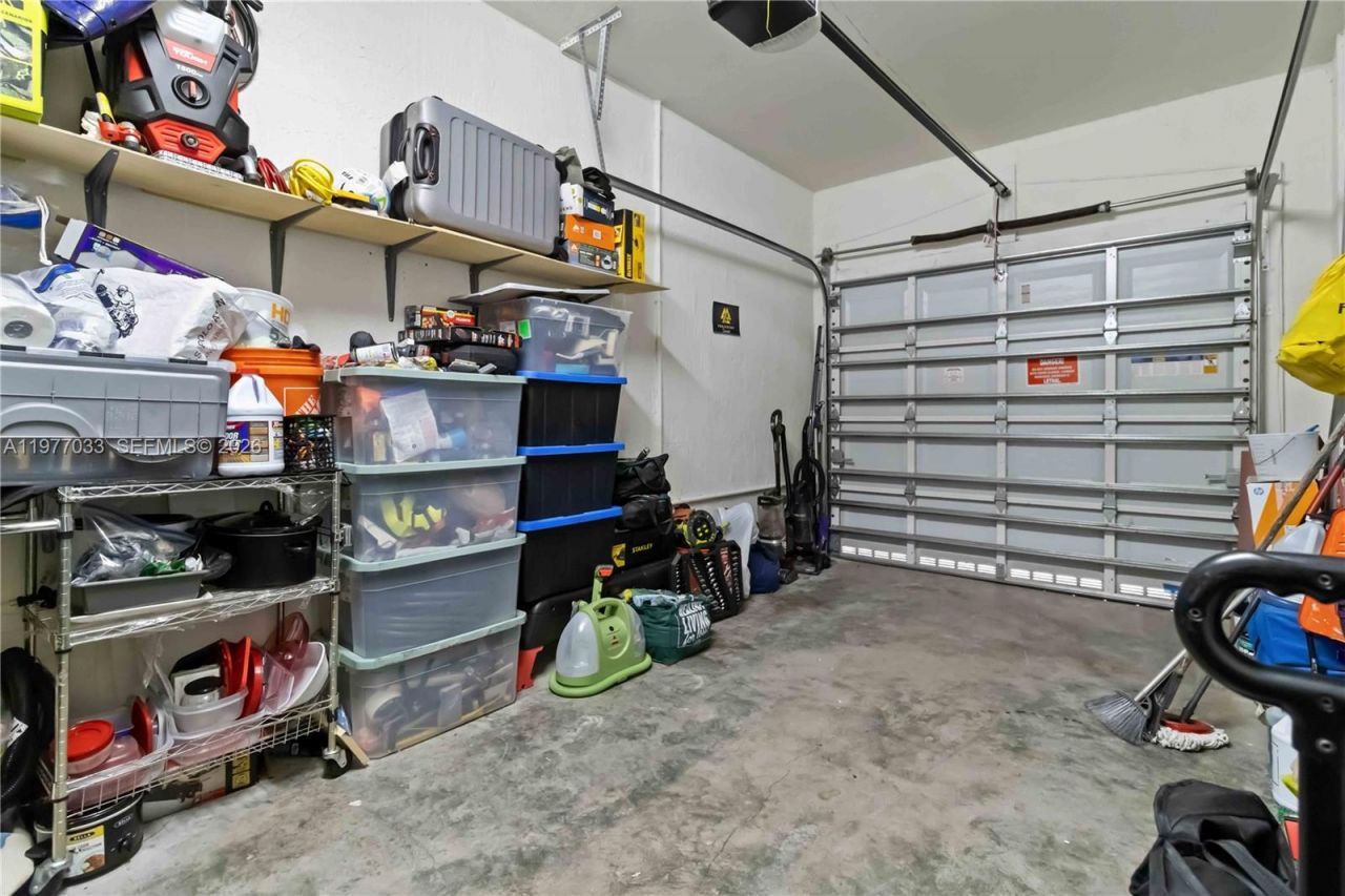 10268 NW 88th Ter, Doral, FL 33178 Photo