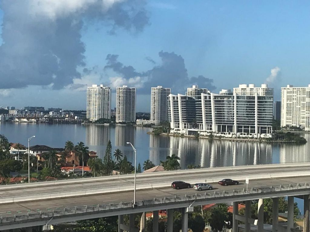 19380 Collins Ave, Unit 1219, Sunny Isles Beach, FL 33160 Photo