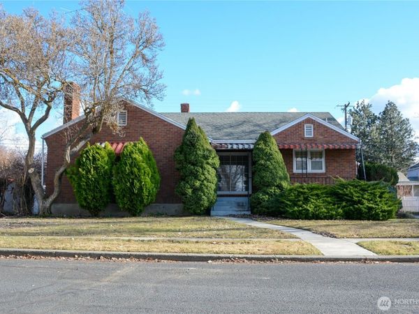 206 E 3rd Avenue, Ritzville, WA 99169