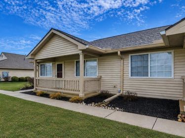 4363 Seahorse Lane, Groveport, OH 43125