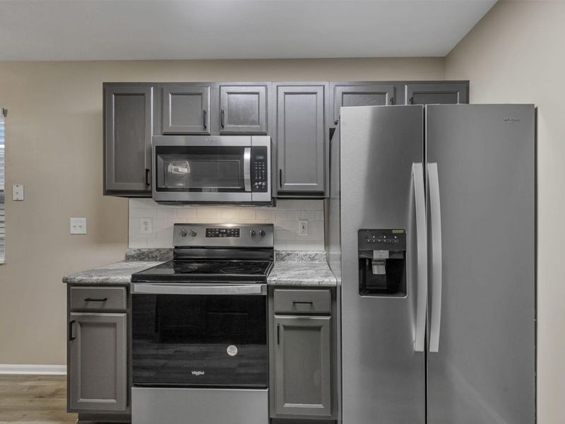 4363 Seahorse Lane, Groveport, OH 43125 Photo 11