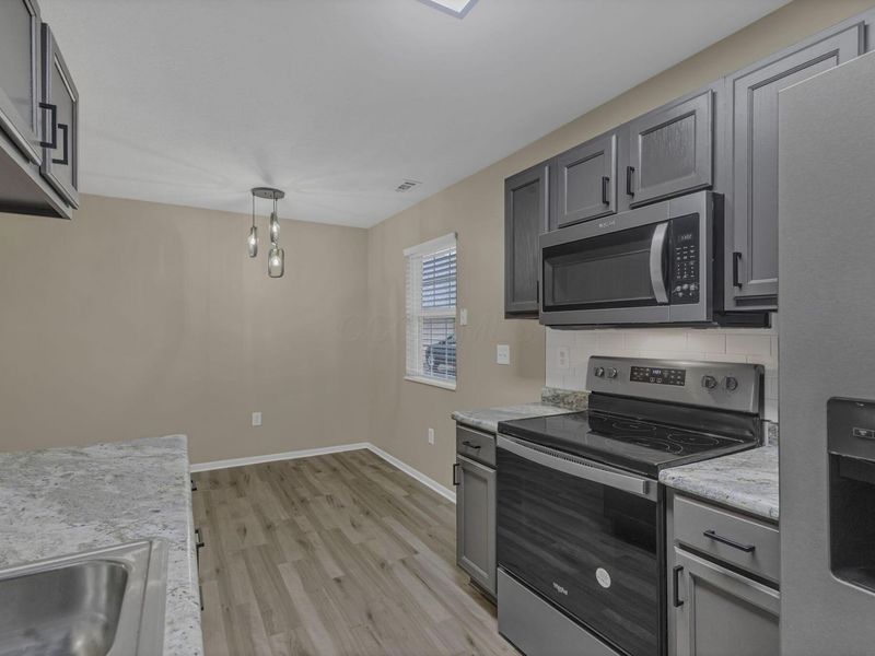 4363 Seahorse Lane, Groveport, OH 43125 Photo 14