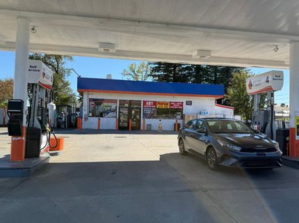 2071 North St, Anderson, CA 96007 Photo