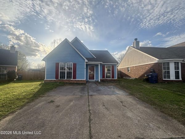 6463 Bentley Cove, Horn Lake, MS 38637