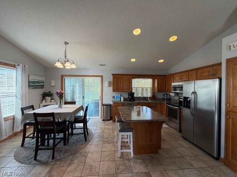 2805 Jacks Fairway, Nashport, OH 43830 Photo 17