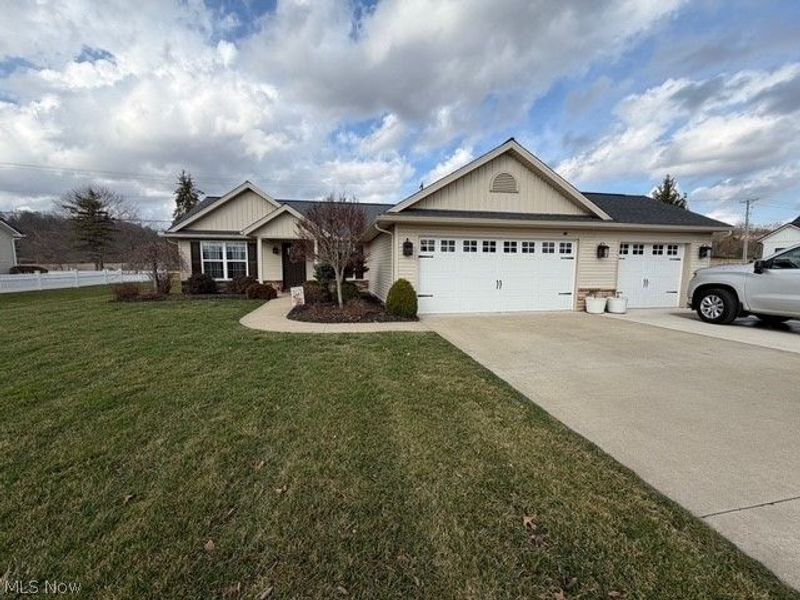 2805 Jacks Fairway, Nashport, OH 43830 Photo 3
