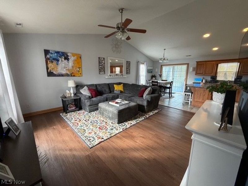 2805 Jacks Fairway, Nashport, OH 43830 Photo 8