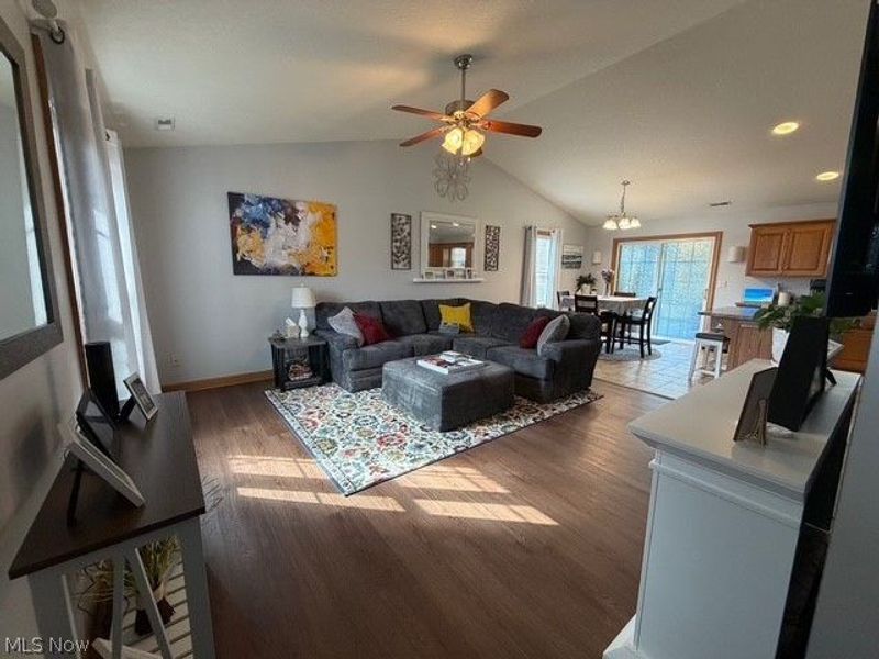 2805 Jacks Fairway, Nashport, OH 43830 Photo 9