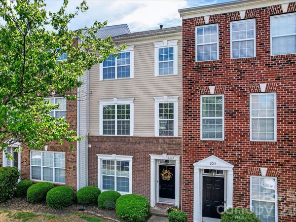 2009 Cambridge Beltway Drive, Charlotte, NC 28273