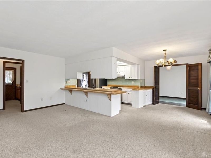 210 Chris Drive, Englewood, OH 45322 Photo 10